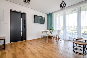 Chalet, 2 habitaciones | Sala de estar