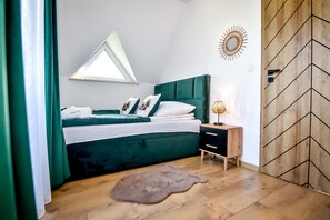 Chalet, 2 Bedrooms | Soundproofing, free WiFi - Domki Perła Białki z Jacuzzi (Bukowina Tatrzanska)