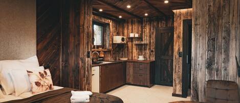 Apartamento luxo (nr 5) | Ferros/tábuas de passar roupa, Wi-Fi de cortesia