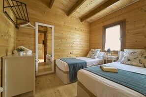 2 slaapkamers, reisbedje, gratis wifi, beddengoed