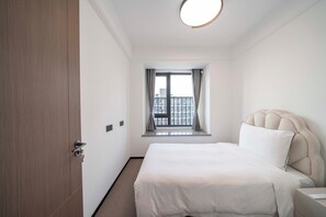Apartment, 3 Bedrooms, Kitchen, City View