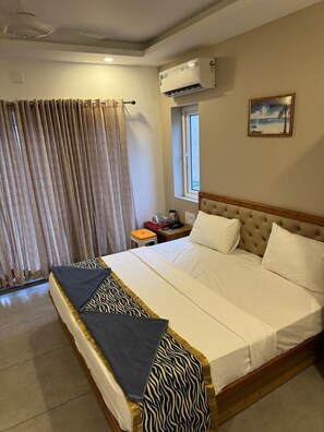 Quarto casal luxo, vista para a praia | Wi-Fi de cortesia
