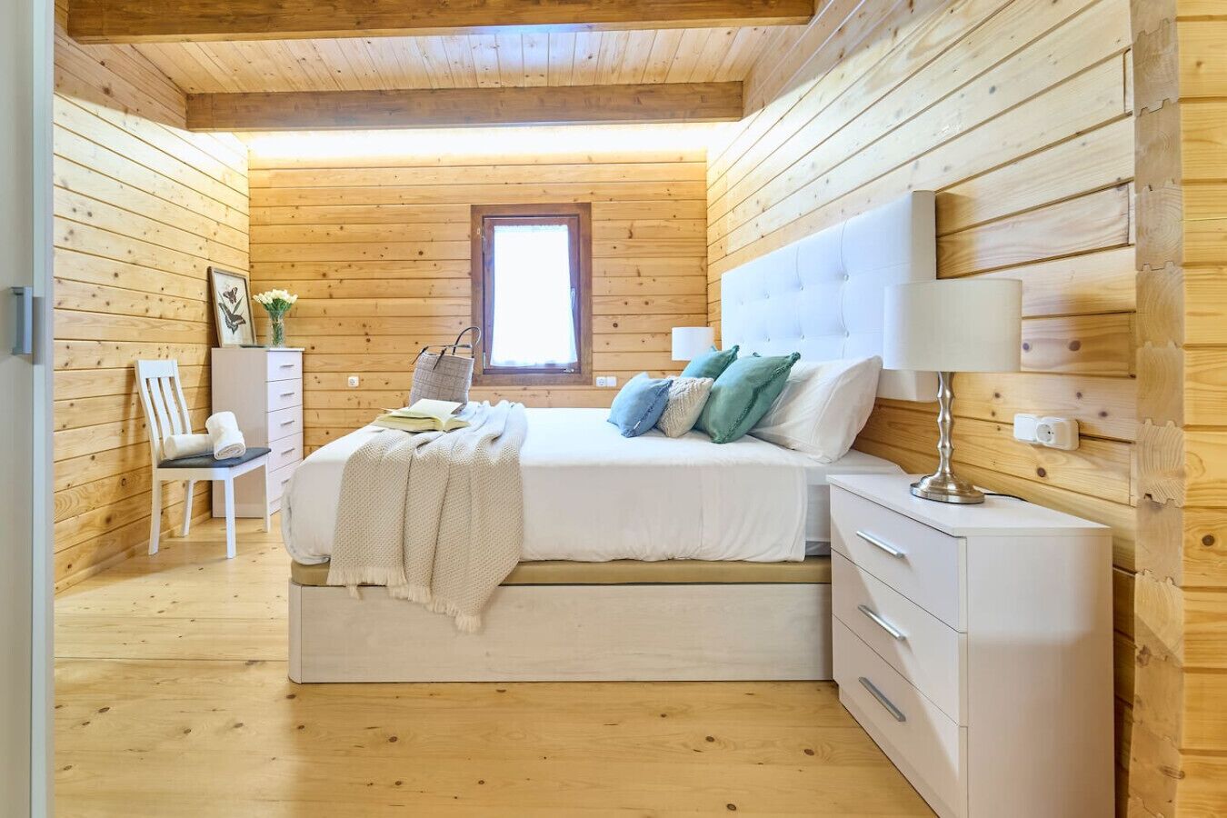 1 makuuhuone, vauvan matkasänky, Wi-Fi, vuodevaatteet