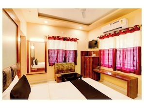 Deluxe Double Room, Air conditioning | Hypo-allergenic bedding, desk, soundproofing, free WiFi - Hotel Ruby House Near Sea Beach Puri (Puri)