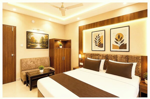 Deluxe Double Room, Multiple Beds, Air conditioning - Hotel Ruby House Near Sea Beach Puri (Puri)