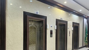 Gambar tidak terklasifikasi, 5 dari 15, tombol