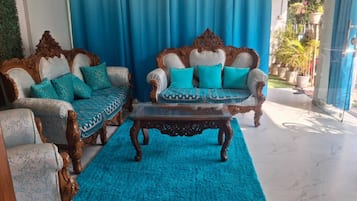 Villa | Living area