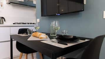 Basic-Studio (0 Bedroom) | Eigene Kochnische