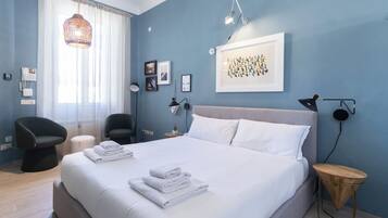 Estudio básico (0 Bedroom) | Zona de estar | Una televisión