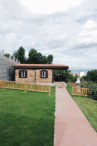 Cottage 5 Maceira in Bueu