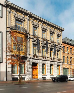 Front of property - Limehome Kortrijk Gentsestraat (Kortrijk)
