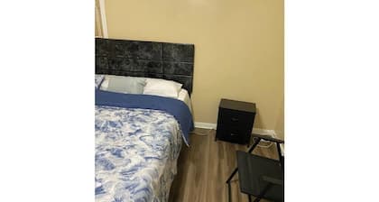 Charming 1-bedroom apartment in lovely Buffalo with AC