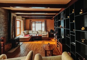 Living area - Experience luxury in this stunning villa with views and a private chef (Tanchowk village)