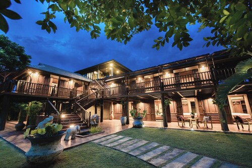 Cyngam Retreat- A Private Pool Villa With Service