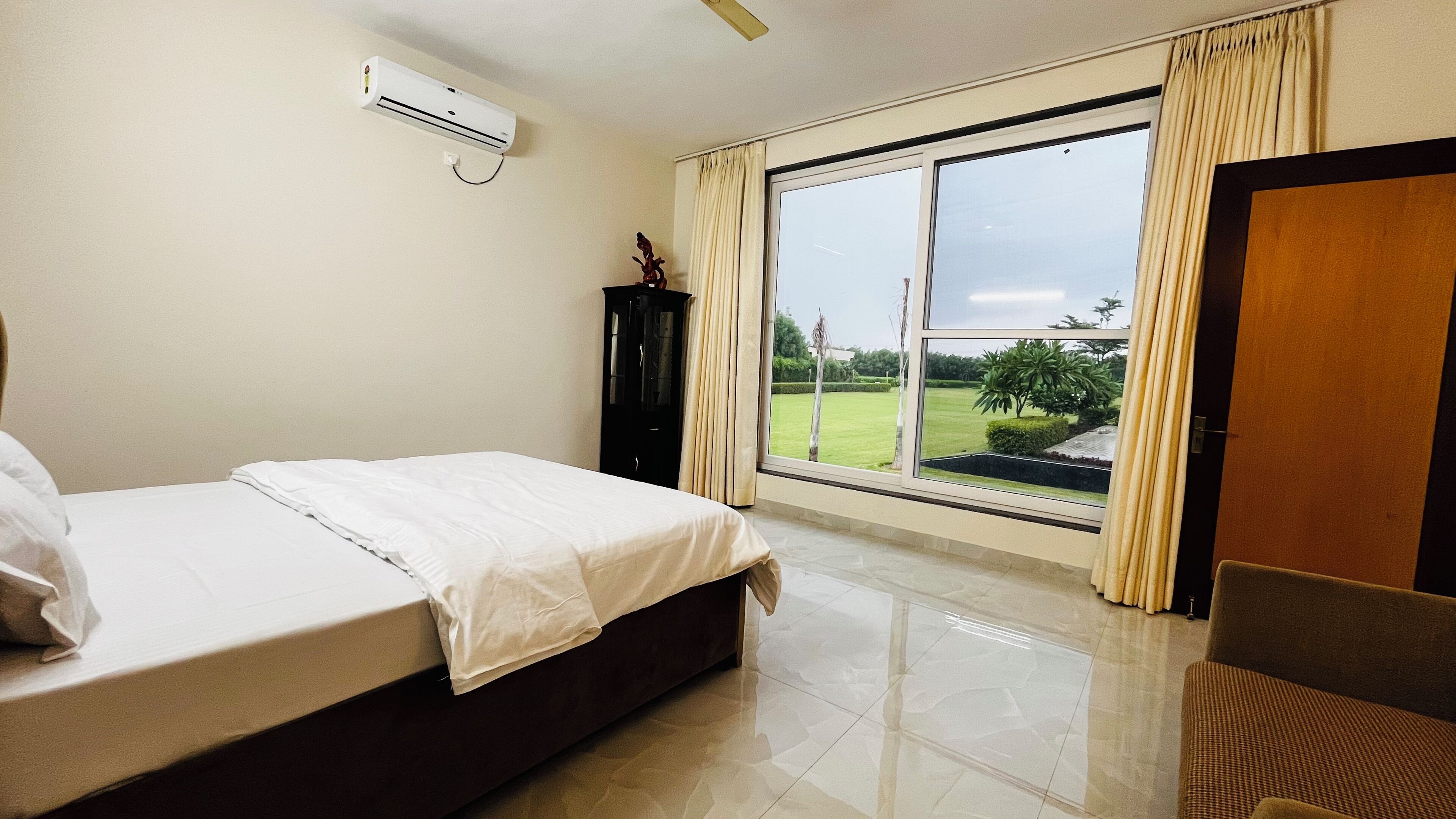 4 Schlafzimmer, WLAN, Bettwäsche