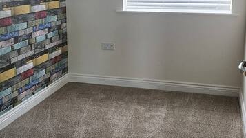 House, 3 Bedrooms, Patio | Interior