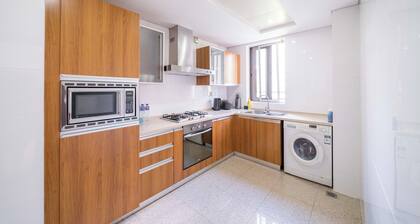 Tyms Morden 3BR 2BA APT Bella Vita