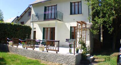 Maison de vacances Ă Murol 8 pers., jardin clos, proche chĂąteau commerces