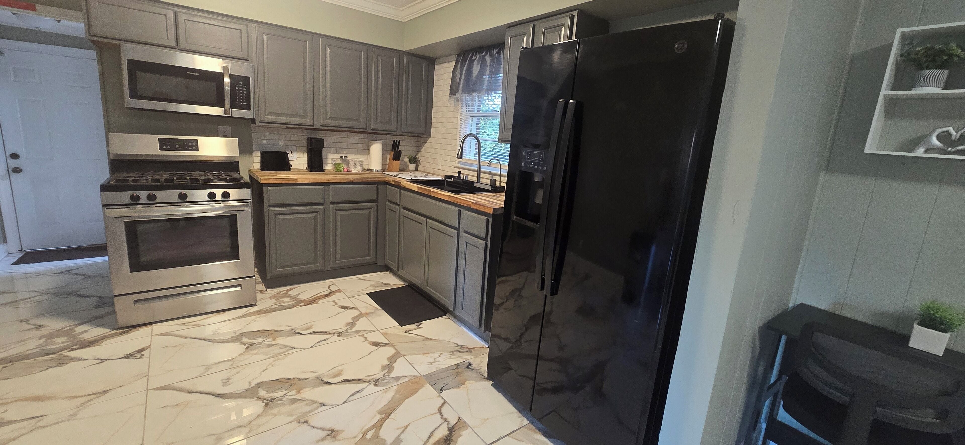 Microonde, forno, piano cottura