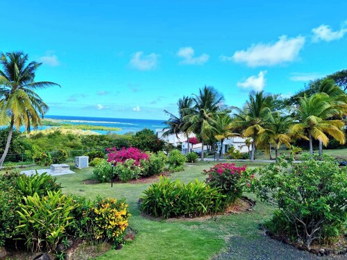 Castles in Paradise #C6 - by ZenBreak