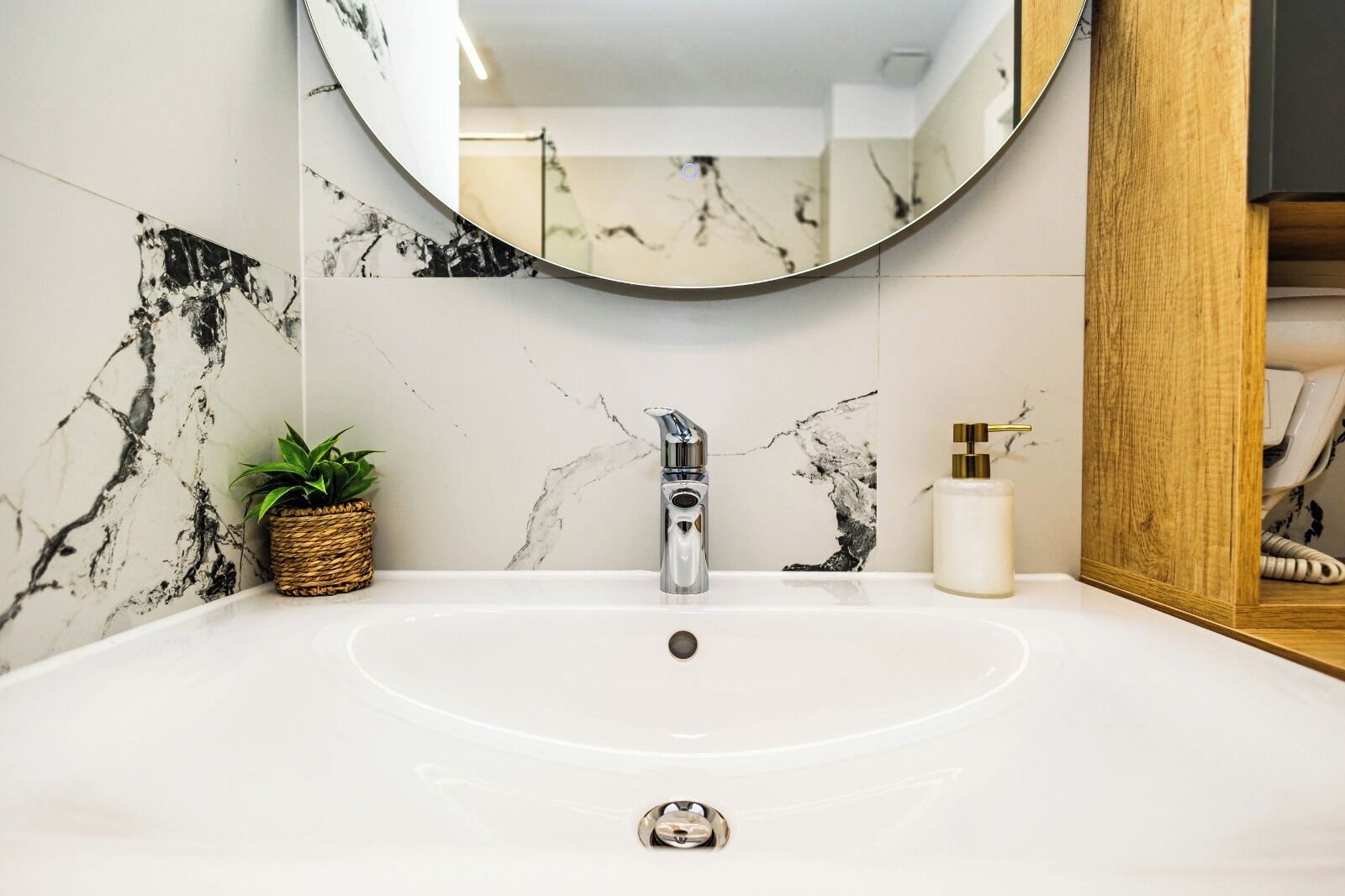 Free toiletries, towels, soap, shampoo