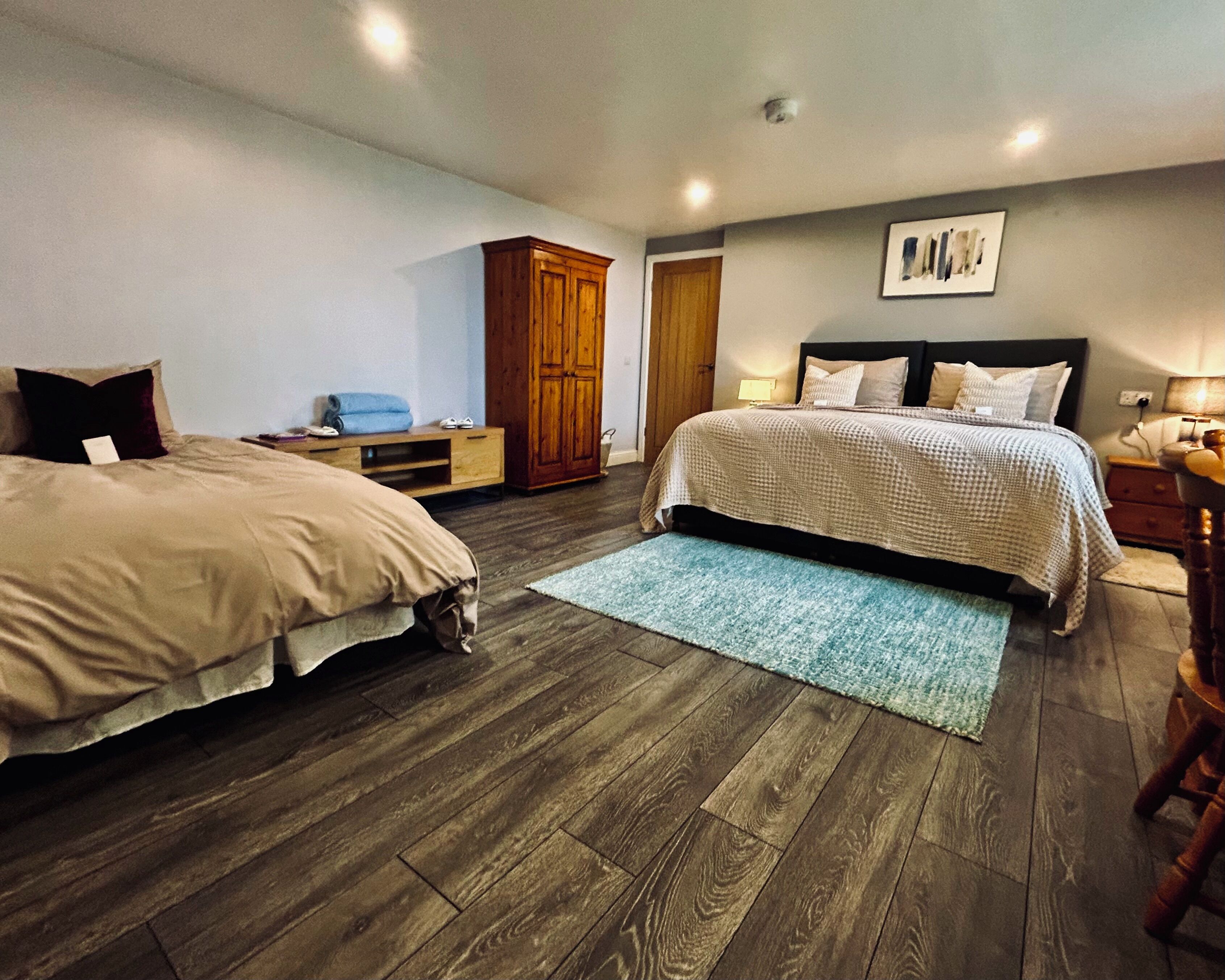 1 Schlafzimmer, Zimmersafe, Bügeleisen/Bügelbrett, Reisekinderbett