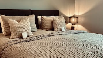 Ferros/tábuas de passar roupa, Wi-Fi, roupa de cama