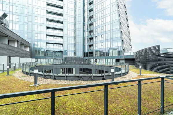 Unclassified image, 1 of 15, button - MARGI Tiffany Apartament (Szczecin)