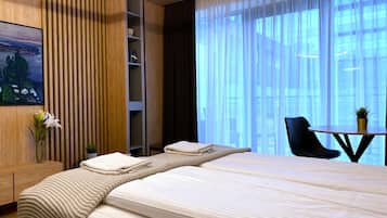 Monolocale Classic, balcone | Ferro/asse da stiro, culle/letti per bambini (a pagamento)