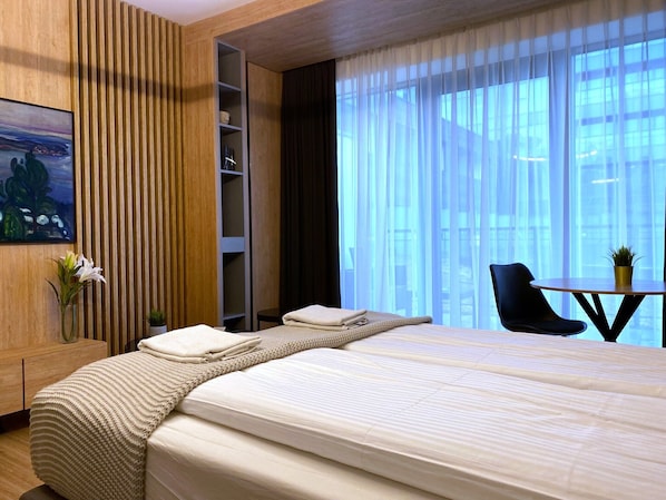 Classic Studio, Balcony | Iron/ironing board, cots/infant beds, free WiFi, bed sheets - MARGI Tiffany Apartament (Szczecin)