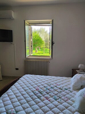 Comfort Double Room, Garden View - Holiday Calabria Rooms (Lamezia Terme)