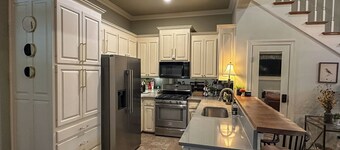 Cozy Townhome in the Heart of Baton Rouge