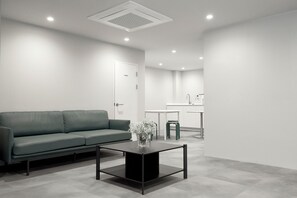 Lobby lounge - MORF STAY (Seoul)