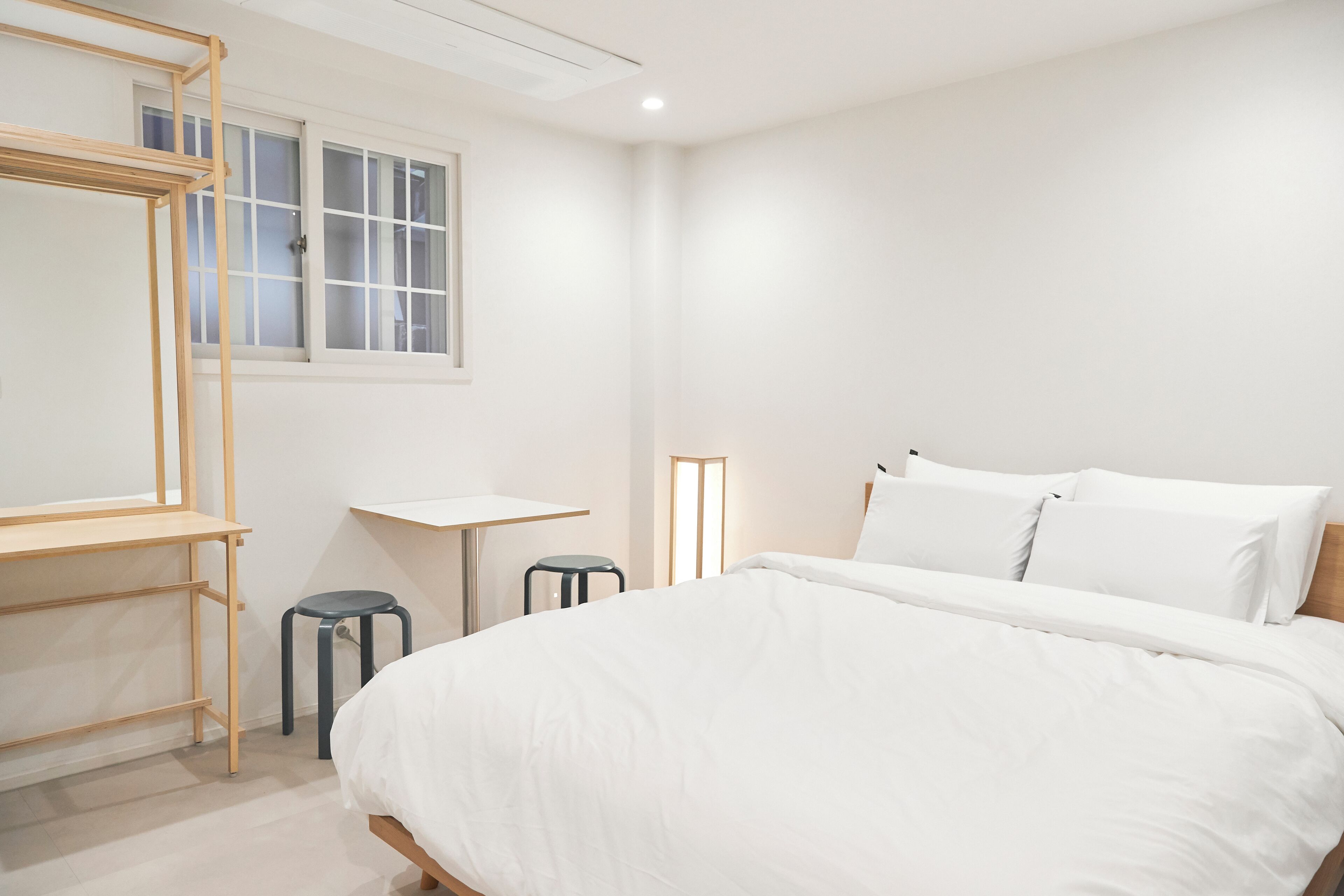 Deluxe Double Room, 1 Queen Bed, Non Smoking | Desk, laptop workspace, free WiFi