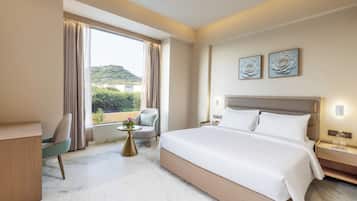 Premium bedding, minibar, desk, laptop workspace