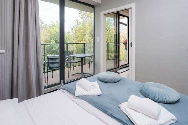 Apartment (32) | Iron/ironing board, WiFi (free)