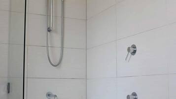 Håndklæder, Sæbe, Toiletpapir