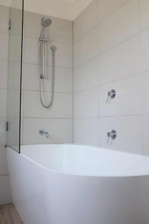 Håndklæder, Sæbe, Toiletpapir