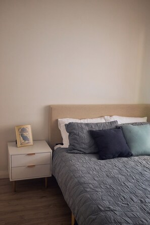 3 間睡房、熨斗/熨衫板、免費 Wi-Fi、床單