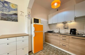 Villa, 2 habitaciones, balcón, vista al jardín | Interior