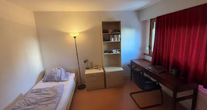 Room-beautiful Room for a Short Stay