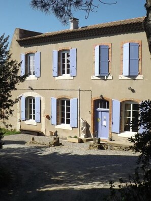 Extérieur