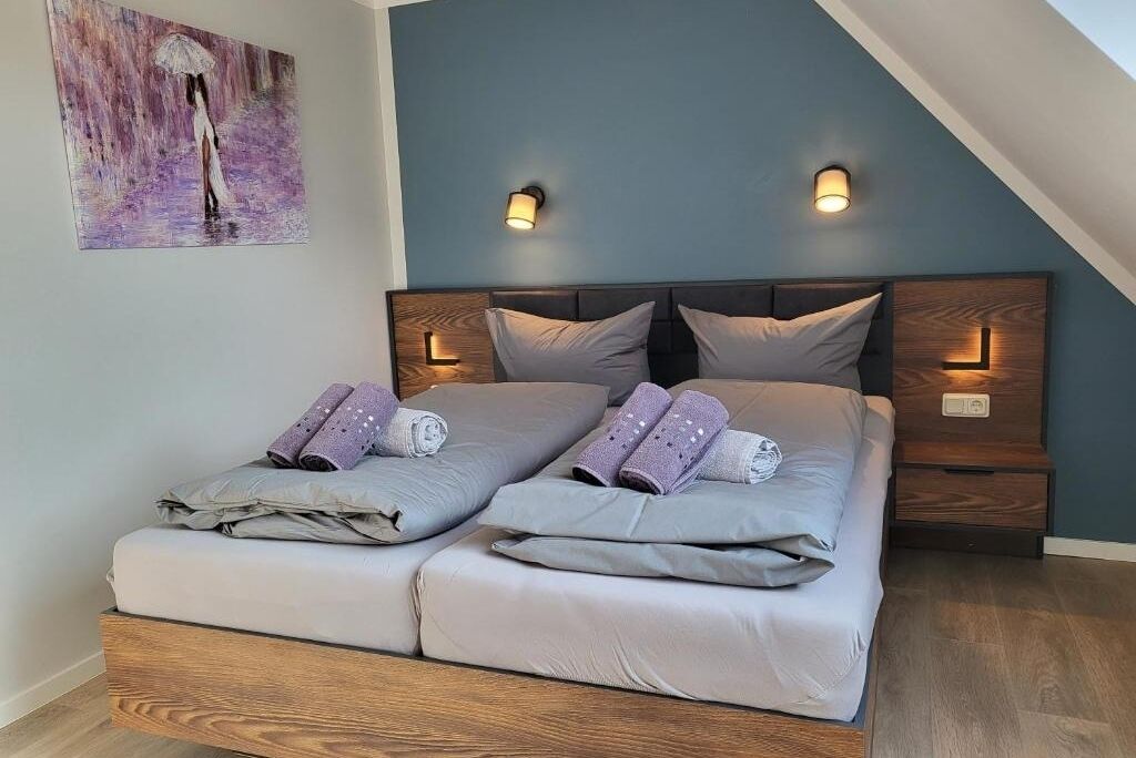 2 bedrooms, WiFi, bed sheets