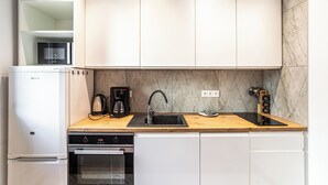 Classic Apartment | Private kitchenette - RentPlanet- Apartament Dąbrowskiego (Katowice)
