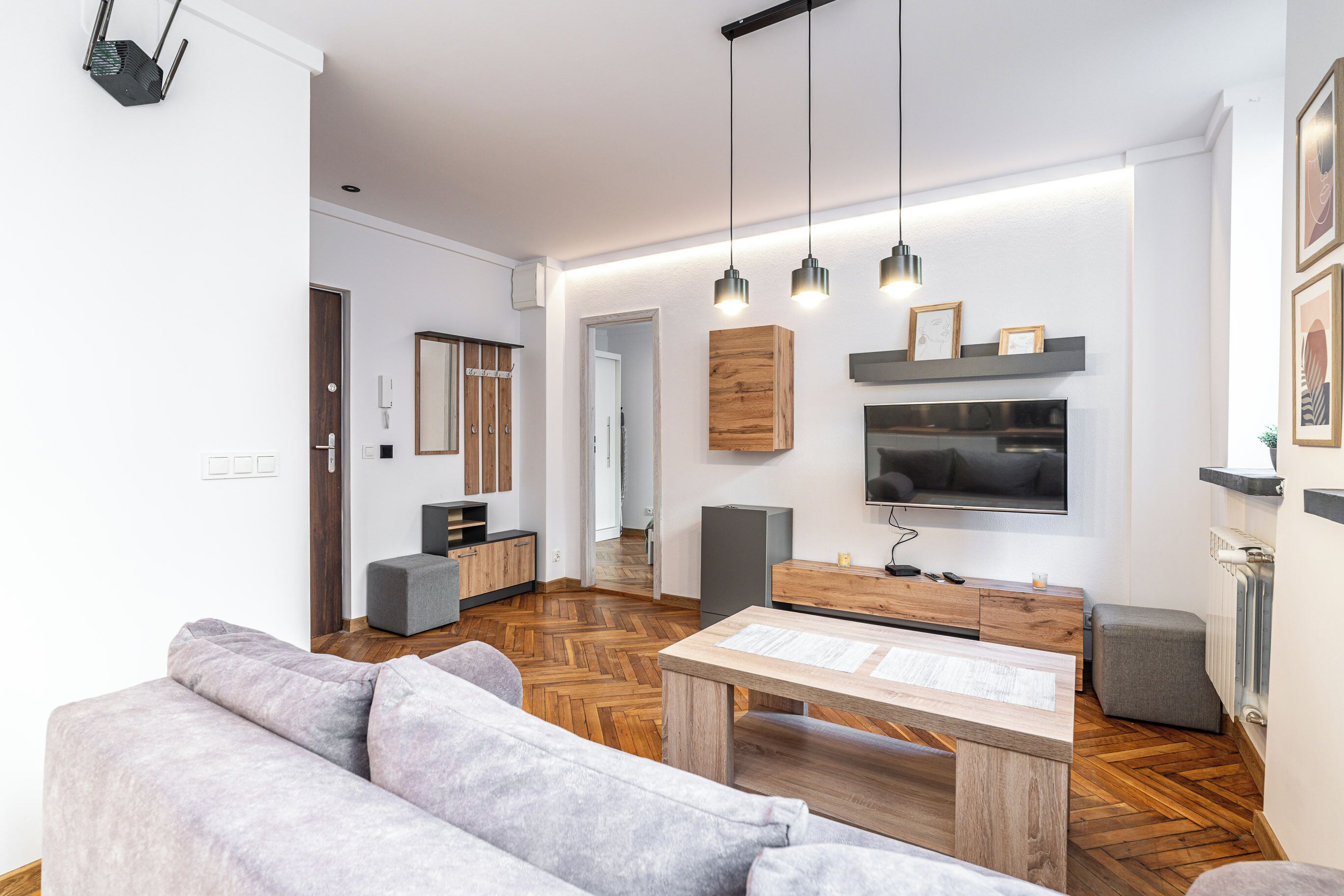 Classic Apartment | Living room | Smart TV