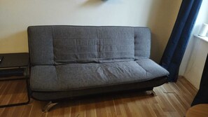 Basic Apartment | Iron/ironing board, free WiFi