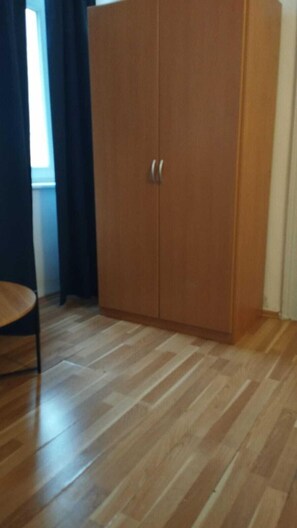 Basic Apartment | View from room - Affordable 1BR Apt Near Schönbrunn (Vienna)