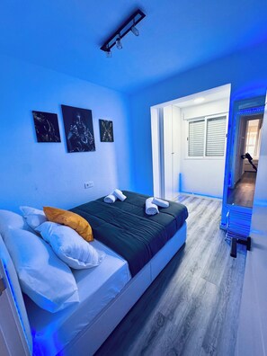 2 bedrooms, iron/ironing board, WiFi, bed sheets