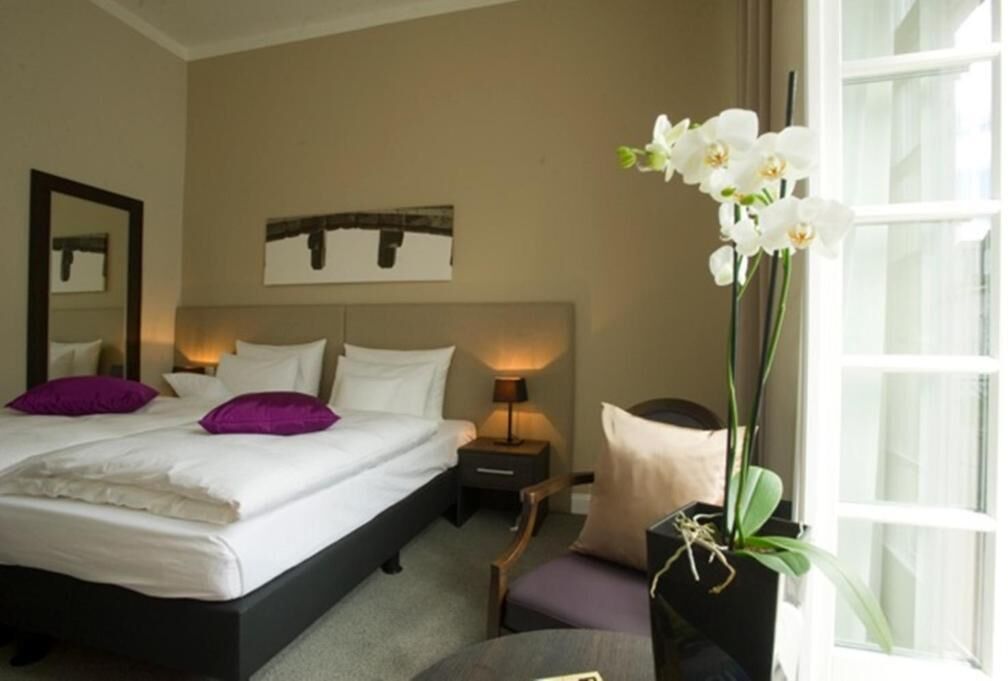 Standard Double Room | In-room safe, desk, laptop workspace, free WiFi