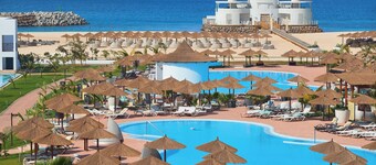 Meliá Laguna Beach Resort